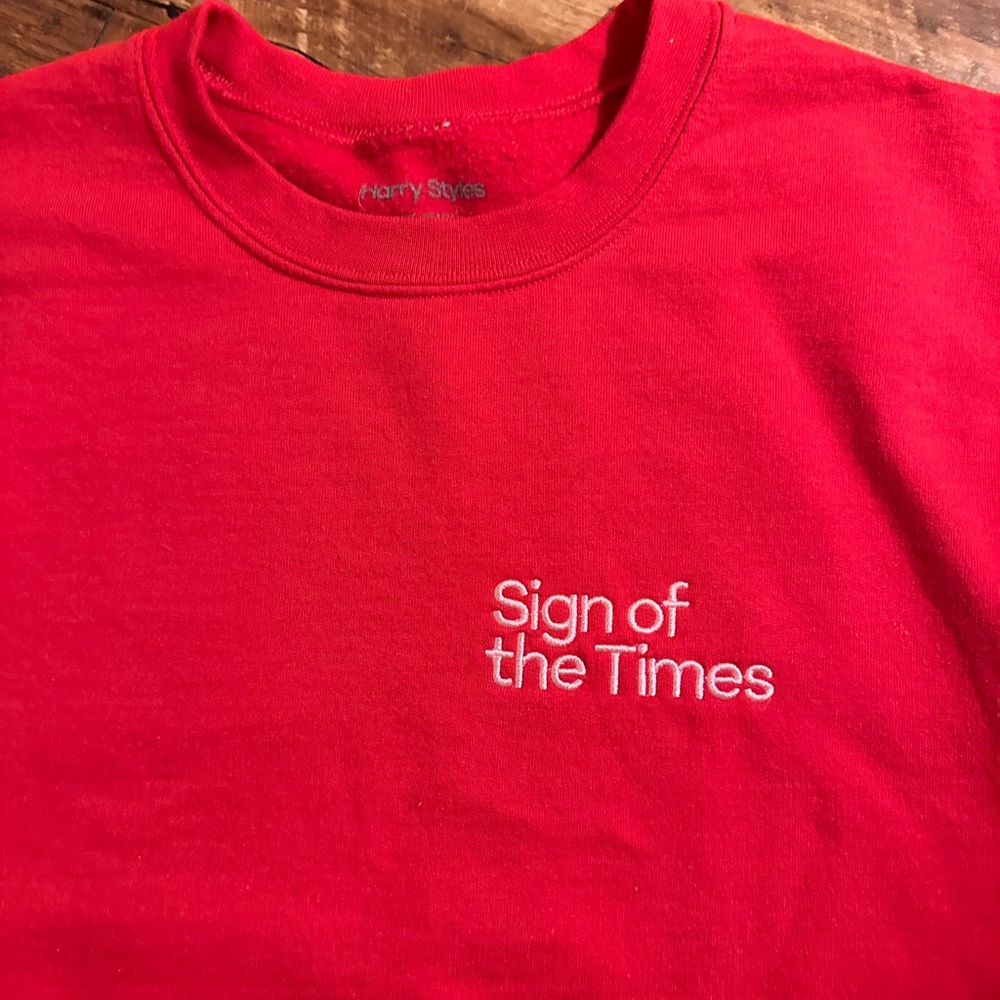 Harry Styles concert sweatshirt